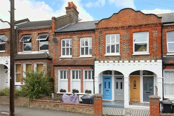 2 Bedroom Maisonette To Rent In Hazeldon Road, London, SE4