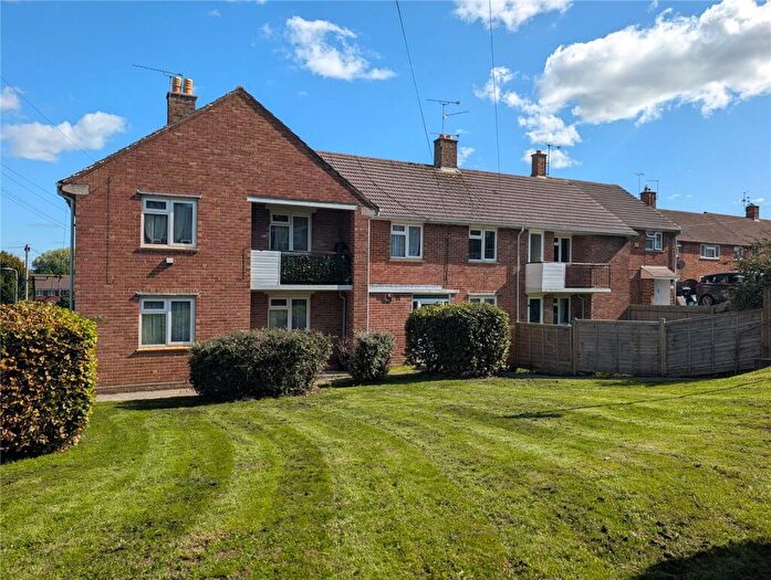 2 Bedroom Apartment For Sale In St. Johns Road, Yeovil, Somerset, BA21