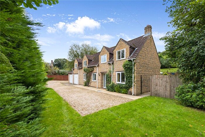 4 Bedroom Detached House For Sale In Sandford Orcas, Sherborne, Dorset, DT9