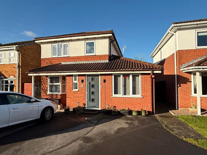 4 Bedroom Detached House To Rent In Lindrick Close, NG19