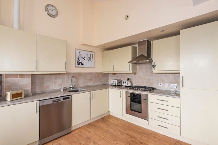 1 Bedroom Flat To Rent In England's Lane, Belsize Park, London, NW3