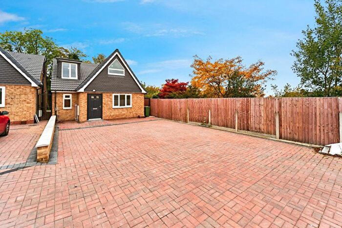 3 Bedroom Detached House For Sale In Russett Close, Walsall, West Midlands, WS5