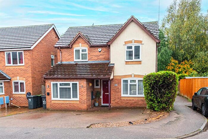 3 Bedroom Detached House For Sale In Hatfield Close, Wellingborough, NN8