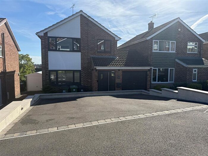 3 Bedroom Detached House For Sale In Cherry Tree Avenue, Belper, DE56