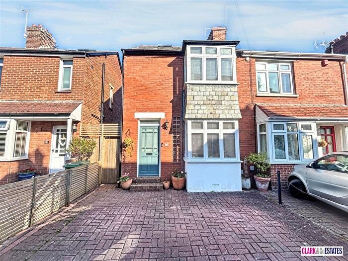 3 Bedroom End Of Terrace House For Sale In Victoria Road, Topsham, EX3