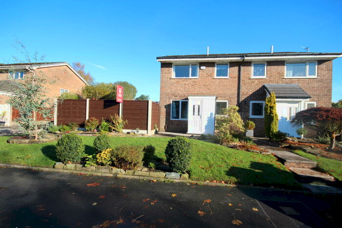 1 Bedroom Semi-Detached House To Rent In Hardmans, Bromley Cross, Bolton, Greater Manchester, BL7