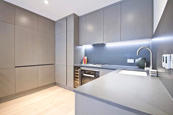 1 Bedroom Flat To Rent In Nightingale House, - Fulham High Street, Fulham, SW6