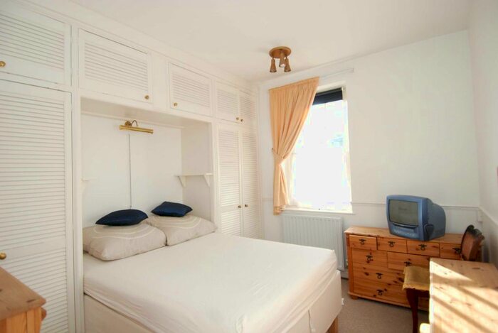 1 Bedroom Flat To Rent In Princess Mary House, Vincent Street, Westminster, London, SW1P