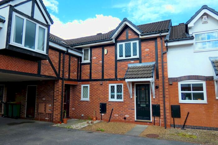 2 Bedroom Mews To Rent In Eldon Street, Ashton-On-Ribble, Preston, PR2