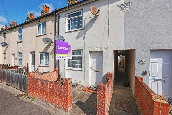 2 Bedroom Terraced House For Sale In High Street, Rainham, ME8