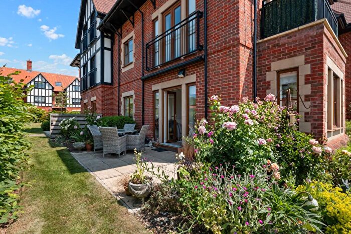 2 Bedroom Retirement Property For Sale In Millway Lodge, Great Alne Park, Woodland Drive, Alcester, Warwickshire, B49