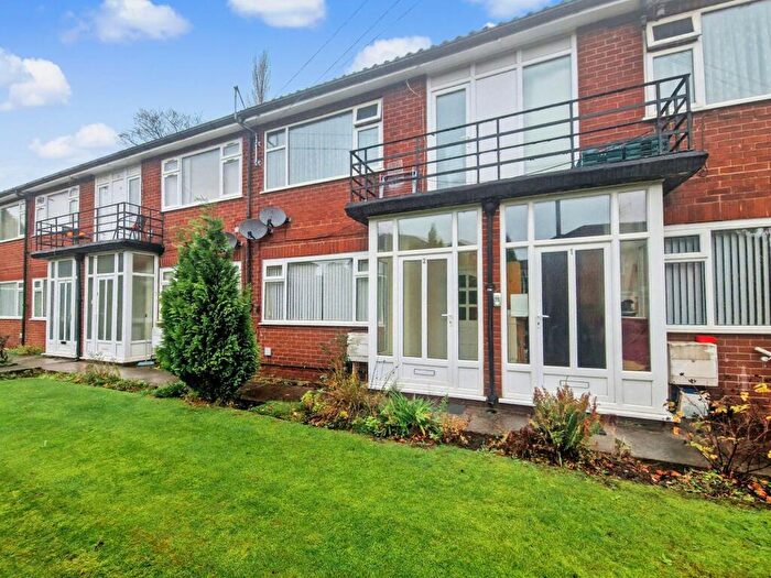 2 Bedroom Apartment To Rent In Butterstile Lane, Prestwich, M25
