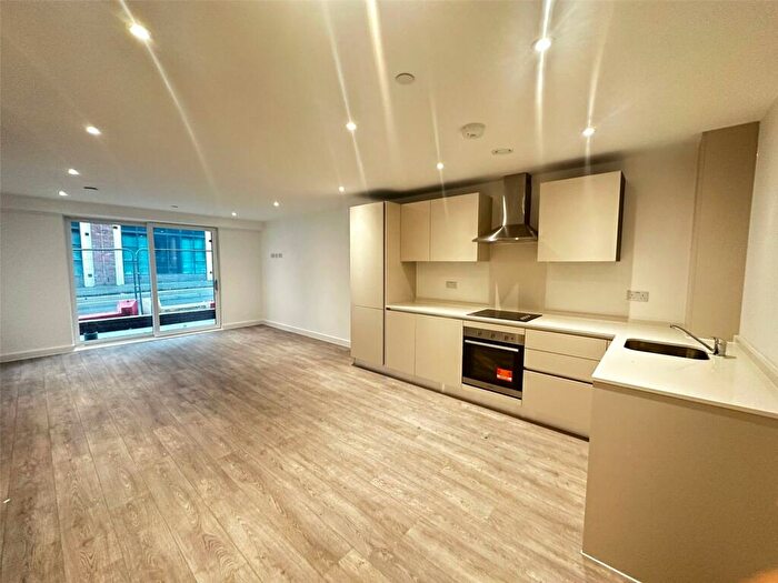 1 Bedroom Apartment To Rent In Green Street, Birmingham, B12