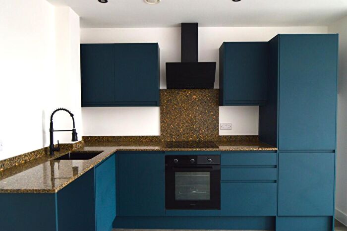 1 Bedroom Apartment To Rent In Heron House, Newdegate Street, CV11