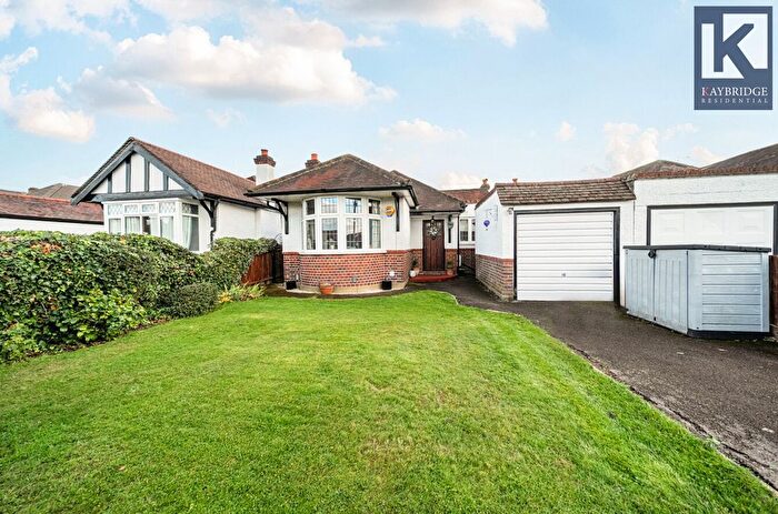 2 Bedroom Detached Bungalow For Sale In Tealing Drive, Epsom, KT19