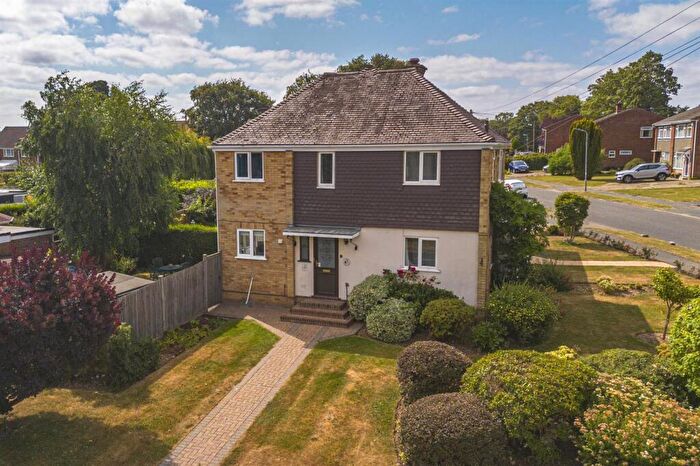 3 Bedroom Semi-Detached House For Sale In Upper Lodge Lane, Hazlemere, HP15