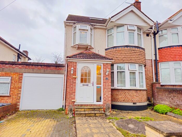 3 Bedroom Semi-Detached House To Rent In Fort Road, Northolt, UB5