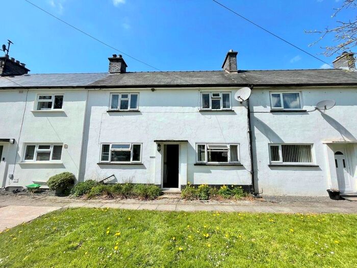 2 Bedroom Terraced House For Sale In Maes Y Llan, Cemmaes, Machynlleth, Powys, SY20