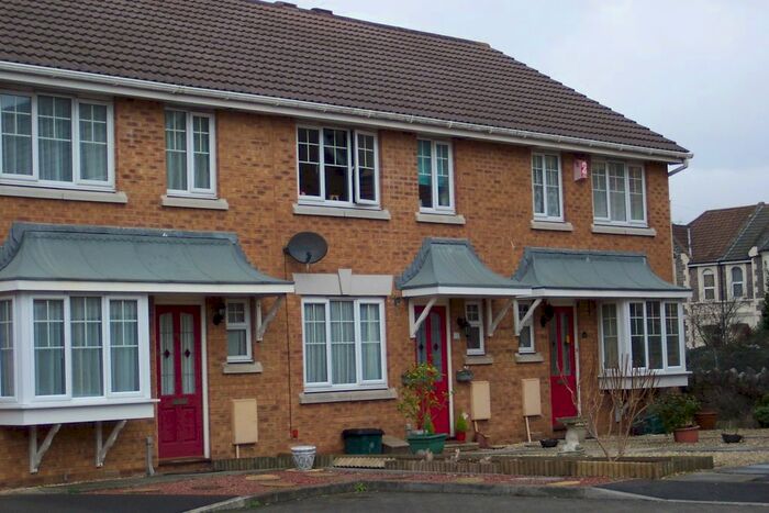 3 Bedroom Terraced House To Rent In Wyvern Close, Weston-Super-Mare, BS23