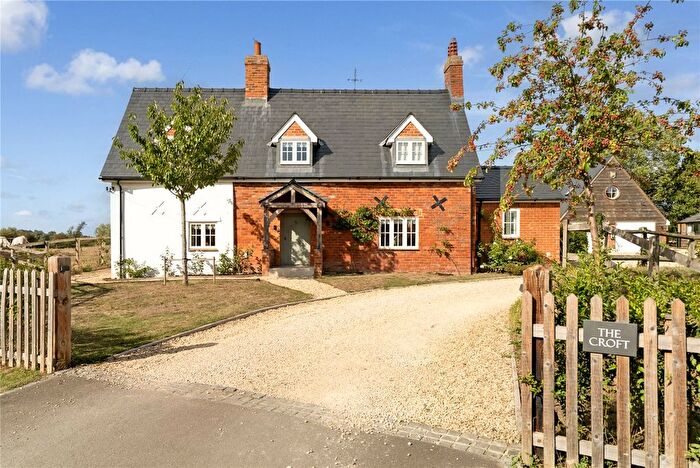 4 Bedroom Detached House To Rent In The Leigh, Gloucester, Gloucestershire, GL19