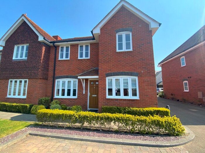 2 Bedroom Apartment To Rent In Amberley Court, Stubbington Lane, Stubbington, PO14