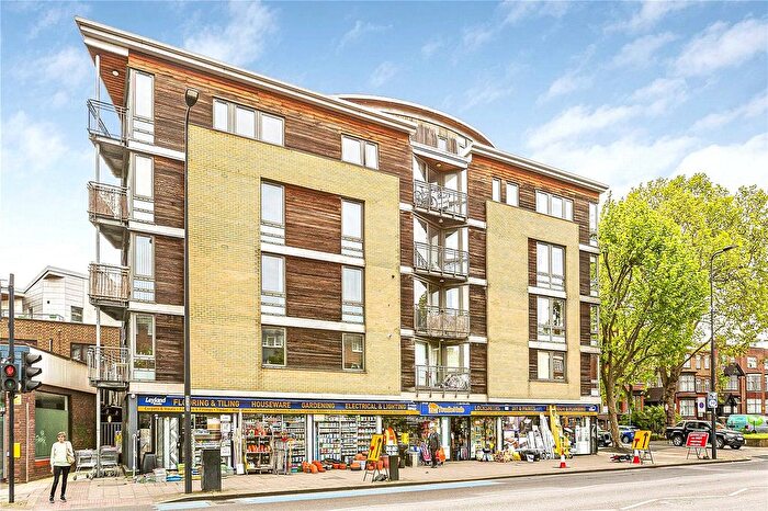 1 Bedroom Flat To Rent In Clapham Road, London, SW9