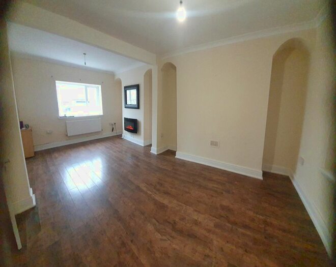 3 Bedroom Property To Rent In Iscoed Road, Pontarddulais, Swansea SA4