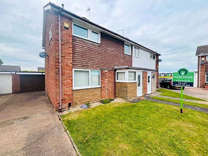 3 Bedroom Semi-Detached House To Rent In Birt Grove, Goole, East Yorkshire, DN14