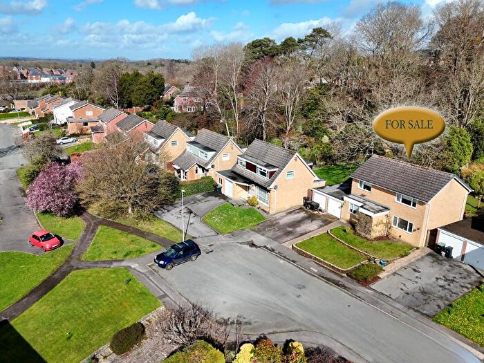 4 Bedroom Detached House For Sale In Lacy Close, Wimborne, BH21