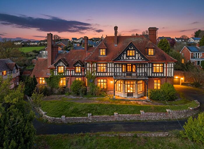 11 Bedroom Detached House For Sale In Alexandra Road, Crediton, EX17