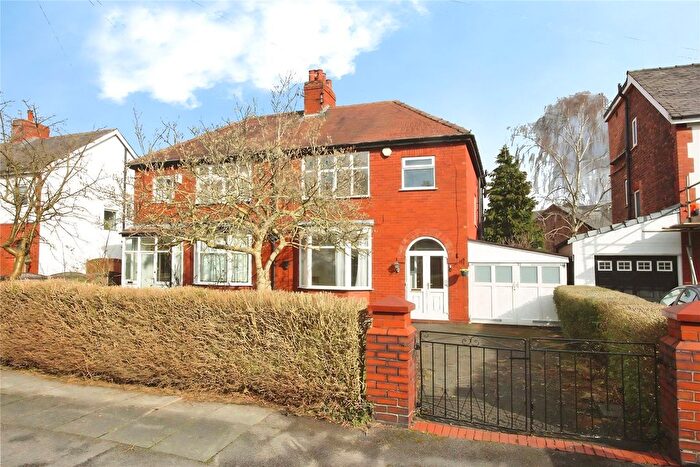 3 Bedroom Semi Detached House For Sale In Derby Road, Heaton Moor, Stockport, SK4