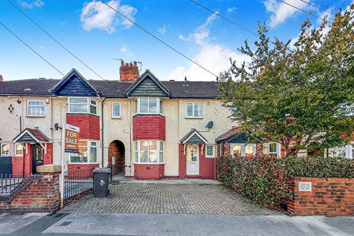 3 Bedroom Terraced House For Sale In Aylesbury Grove, Hull, HU5