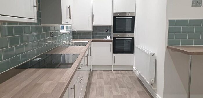 6 Bedroom Terraced House To Rent In Ensuite Rooms- Monson Street - Bed, LN5