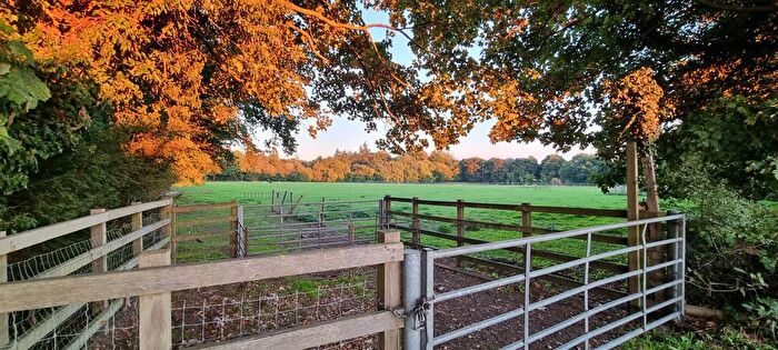 Land For Sale In Welders Lane, Chalfont St Peter, SL9