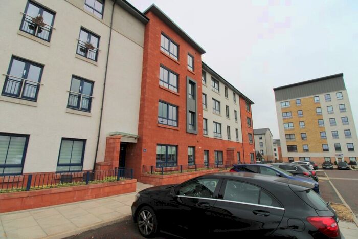 2 Bedroom Flat To Rent In Rosebery Terrace, Glasgow, G5