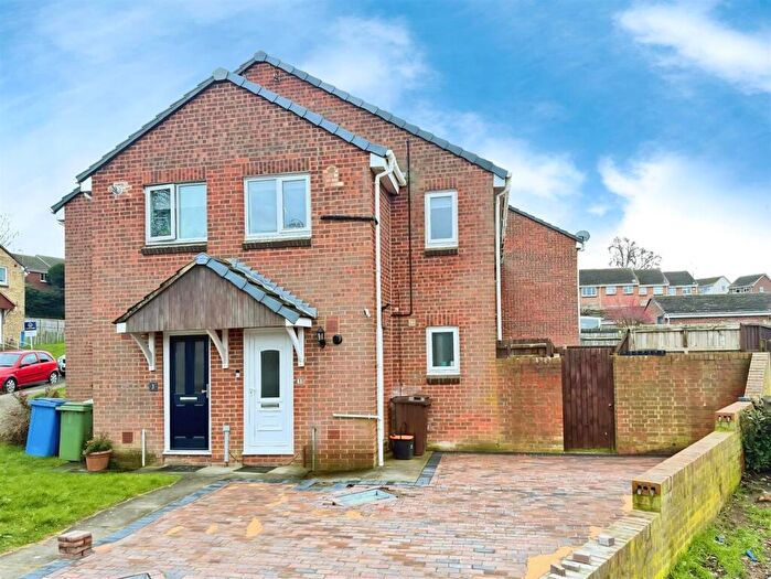 1 Bedroom House For Sale In Harrier Drive, Sittingbourne, ME10