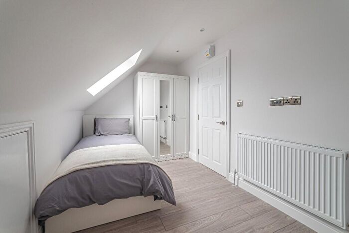 Studio To Rent In Harrow View, Harrow, Middlesex, HA1