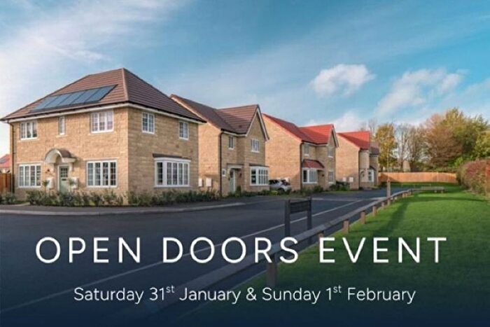 3 Bedroom Semi Detached House For Sale In Maple Drive, Somerton, TA11