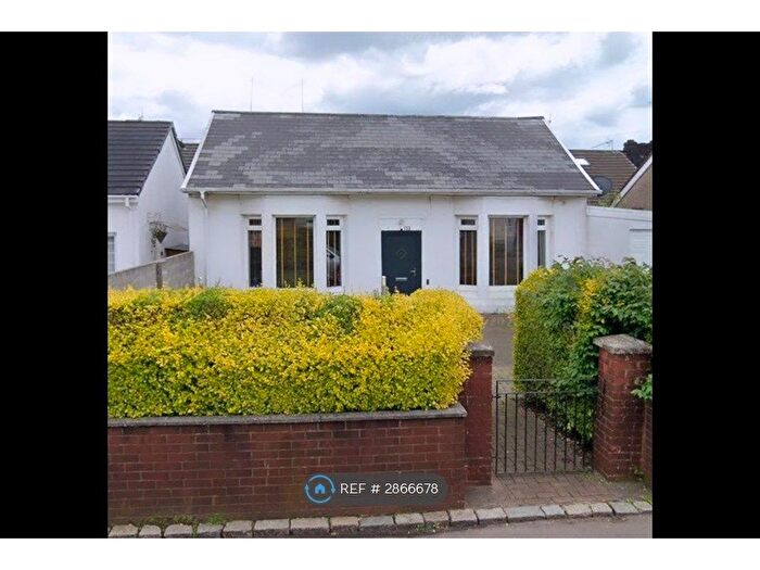 2 Bedroom Bungalow To Rent In Maukinfauld Road, Glasgow, G32