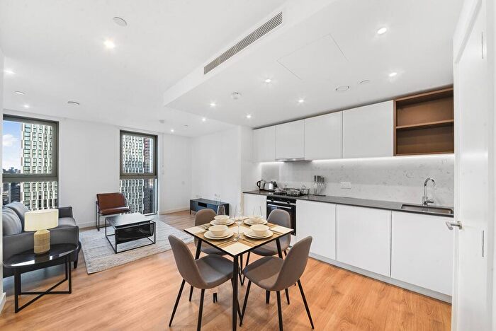 1 Bedroom Apartment To Rent In One Thames Quay London, E14