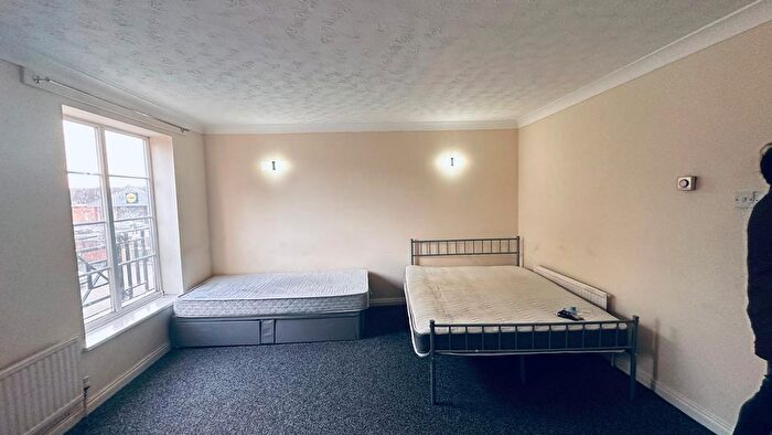 4 Bedroom Terraced House To Rent In London, E6