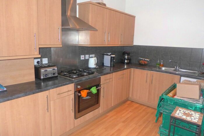 1 Bedroom Flat To Rent In Chatsworth Road, East Croydon, CR0