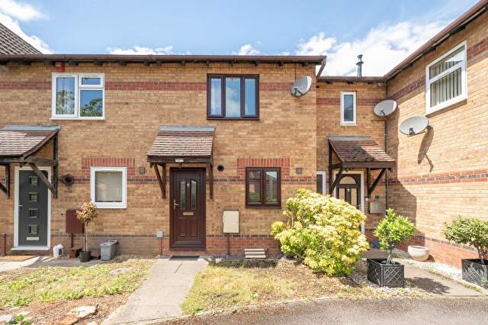 2 Bedroom Terraced House For Sale In Spruce Drive, Bicester, OX26