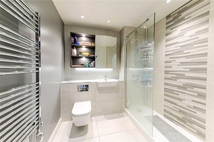 1 Bedroom Flat To Rent In Edwin House, Southall, UB1
