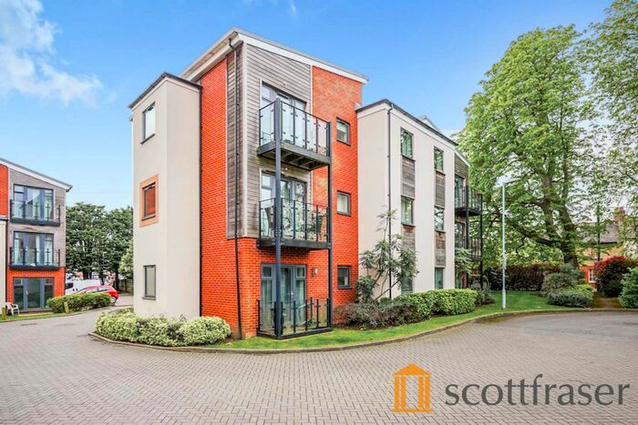 2 Bedroom Flat To Rent In Nursery Close, Oxford, OX2