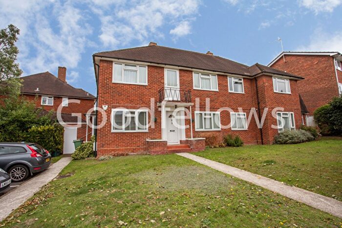 2 Bedroom Maisonette To Rent In Mulgrave Road, Sutton, Surrey, SM2