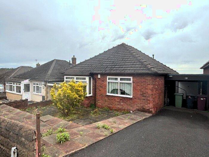 2 Bedroom Bungalow For Sale In Prospect Road, Dronfield, Derbyshire, S18