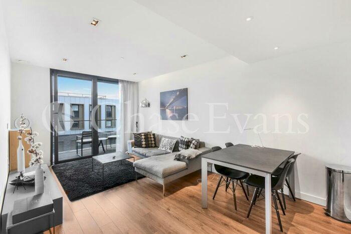 1 Bedroom Flat For Sale In Leman Street, Aldgate, London, E1