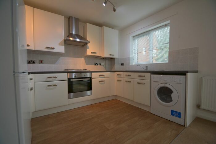 2 Bedroom Flat To Rent In Frederick Drive, Windsor Avenue, Peterborough, PE4