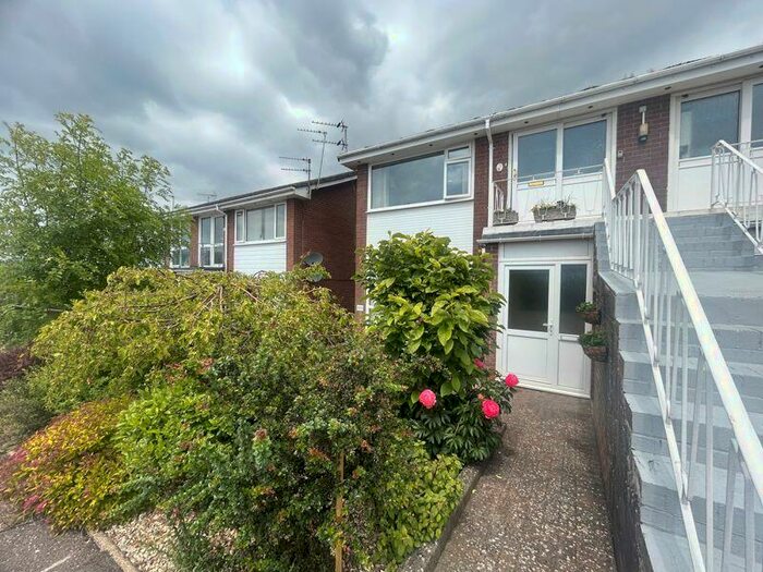 2 Bedroom Flat To Rent In Broadmead, Exmouth, EX8